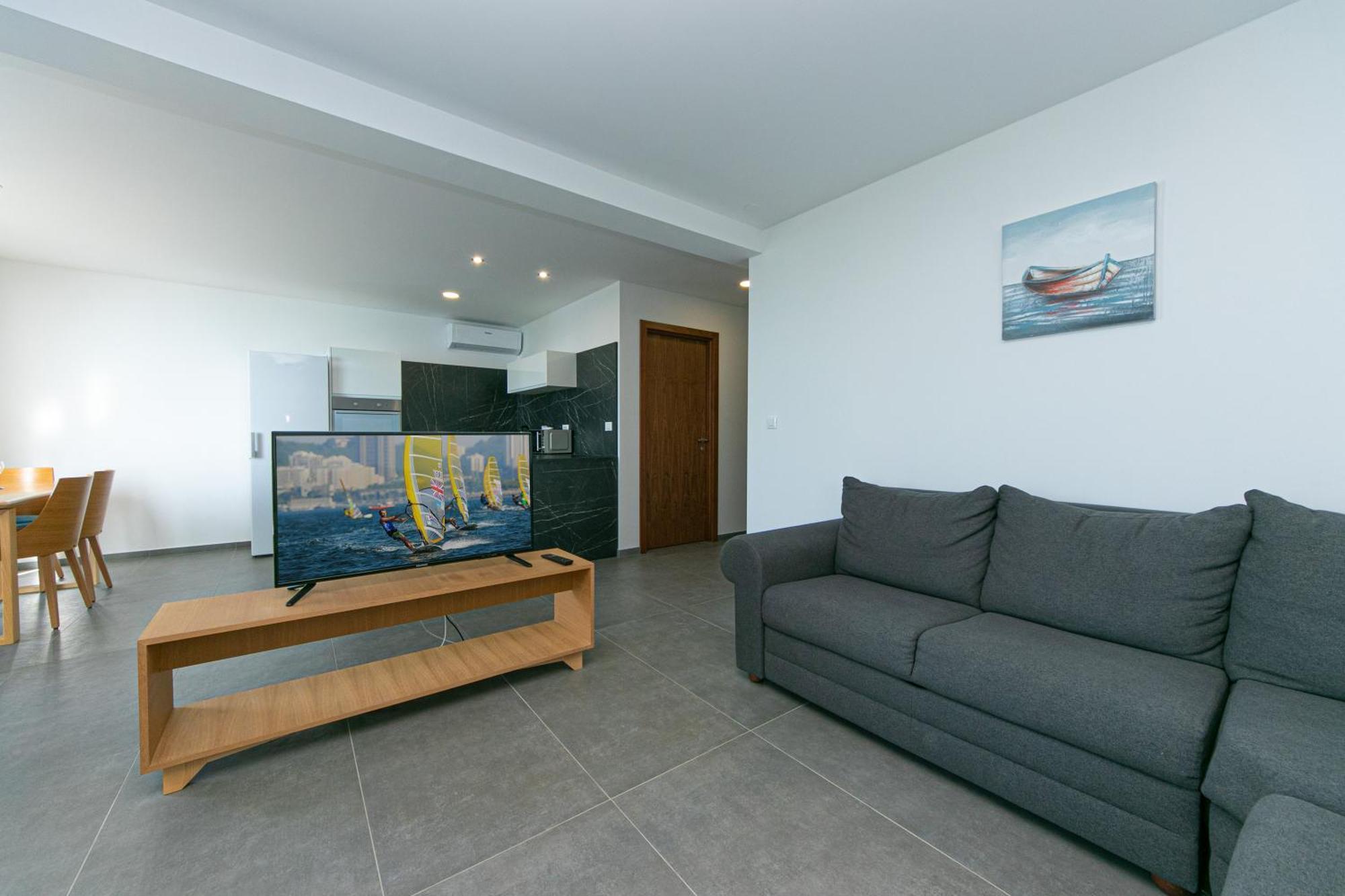 Sea House Couette-café 4*