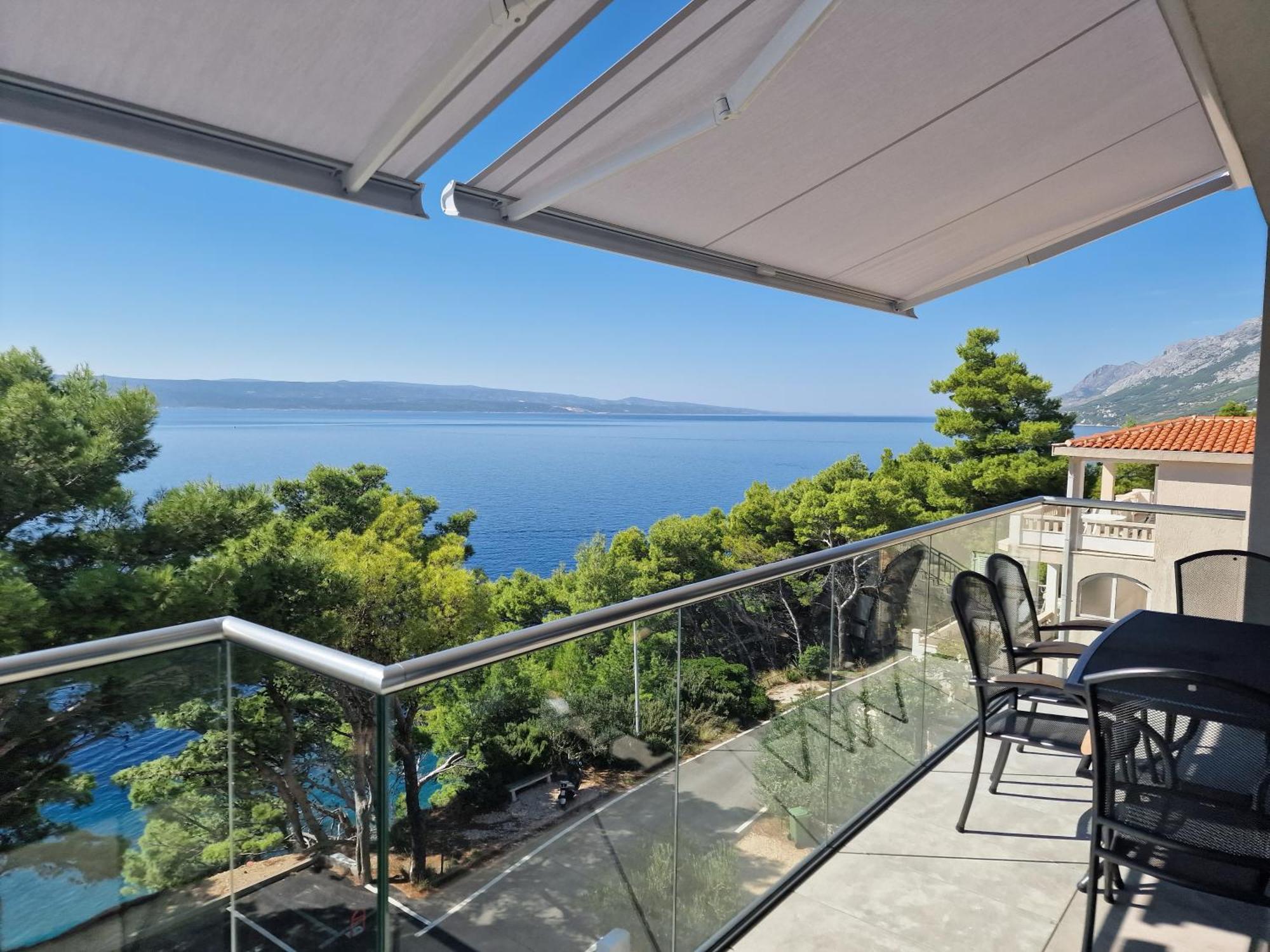 Sea House Couette-café 4*